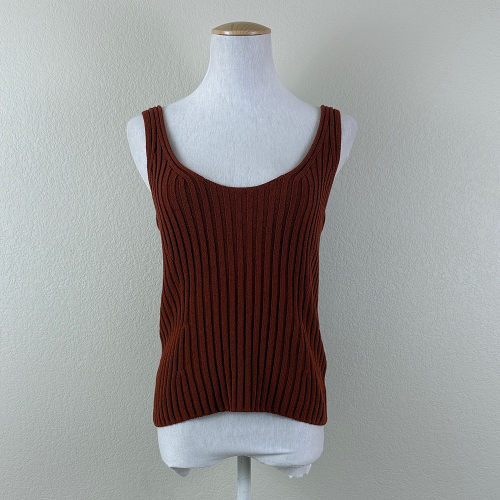 Vince Ribbed Knit Tank‎ Top in Rust Size Medium